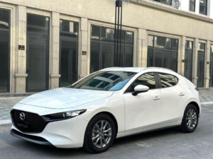 Mazda 3 2023 mau Trang anh 1