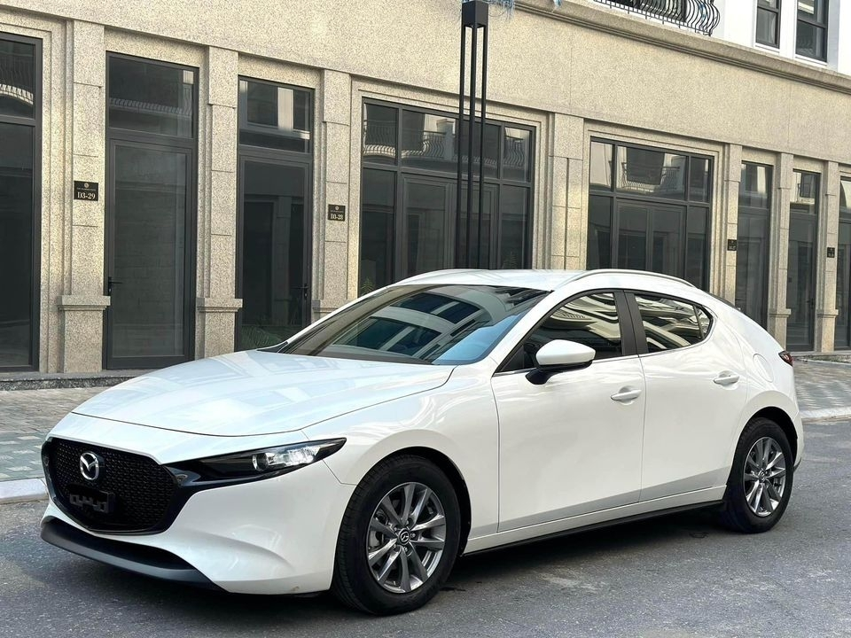 Mazda 3 2023 – Trắng