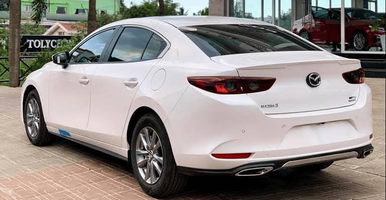 Mazda 3 2023 – Trắng
