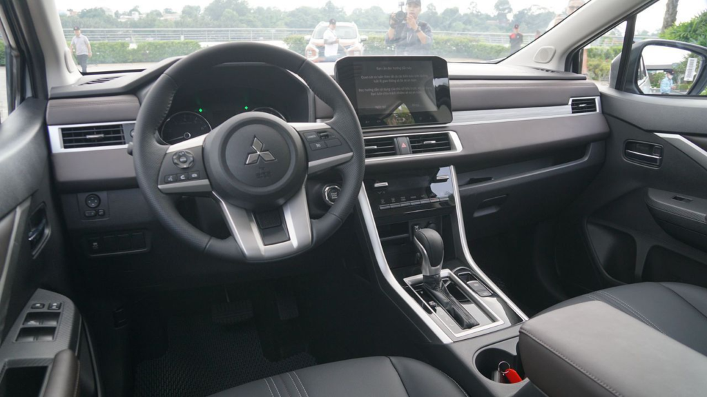 Mitsubishi Xpander 2023 – Trắng
