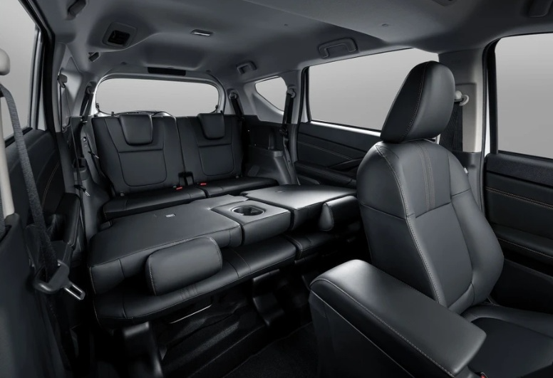 Mitsubishi Xpander 2023 – Trắng