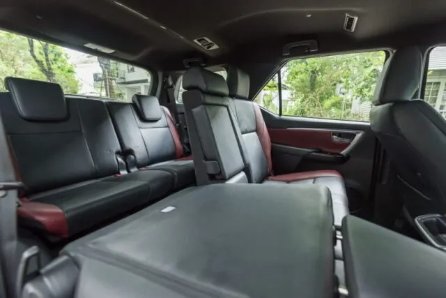 Toyota Fortuner 2020 – Trắng